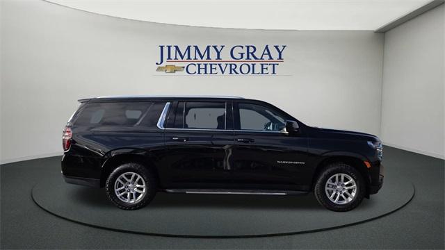 used 2023 Chevrolet Suburban car, priced at $39,975