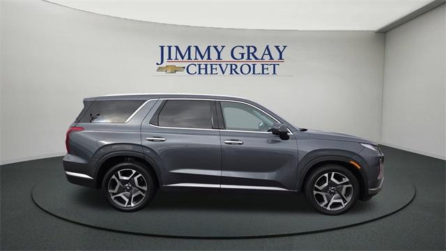 used 2025 Hyundai Palisade car, priced at $36,950