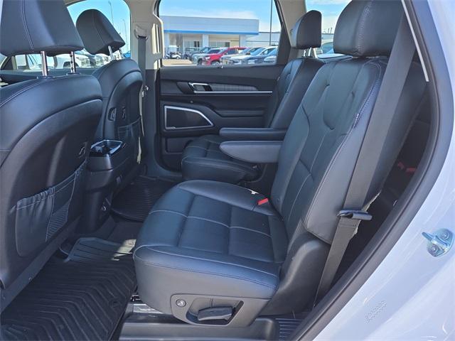 used 2024 Kia Telluride car, priced at $36,000