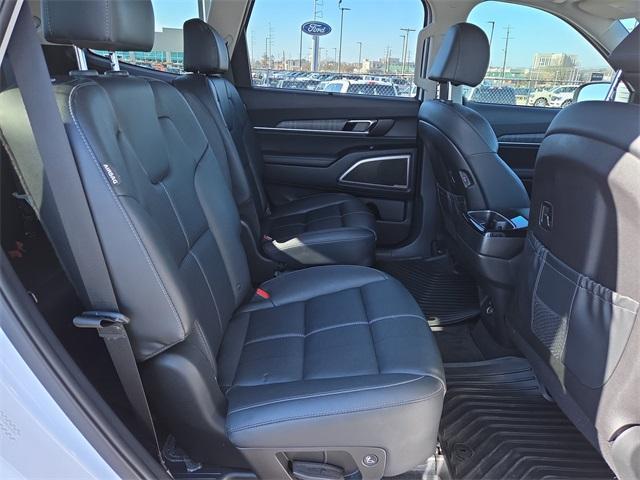used 2024 Kia Telluride car, priced at $36,000