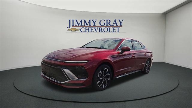 used 2024 Hyundai Sonata car, priced at $20,950