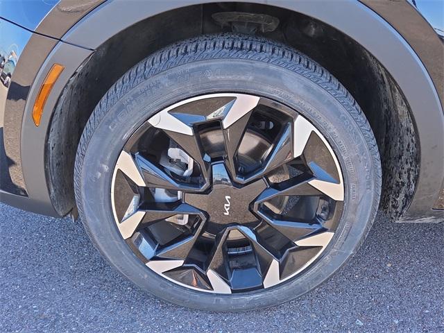 used 2024 Kia Sorento car, priced at $29,950