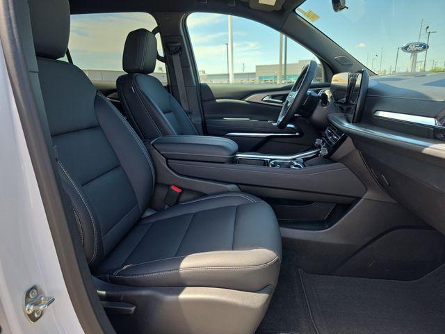used 2026 Chevrolet Traverse car, priced at $41,500