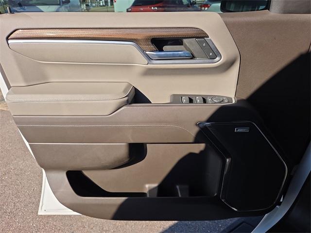 used 2024 Chevrolet Silverado 1500 car, priced at $44,000