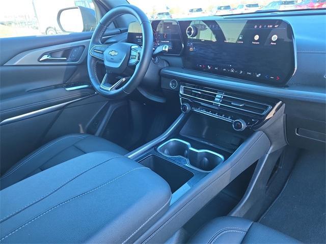 used 2025 Chevrolet Traverse car, priced at $36,950