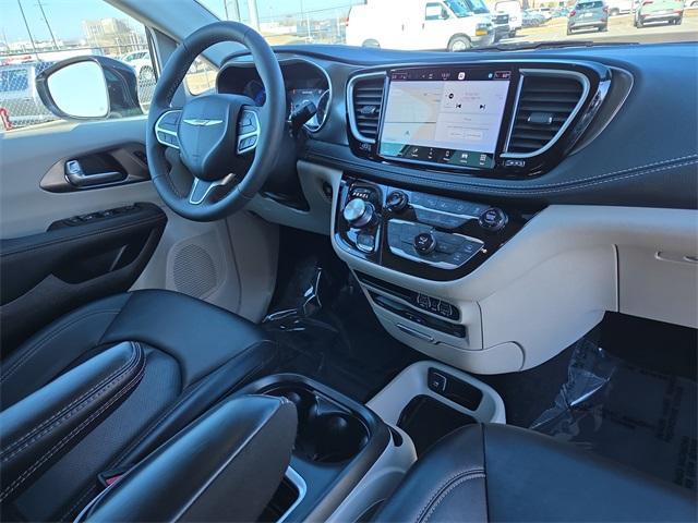 used 2024 Chrysler Pacifica car, priced at $29,950