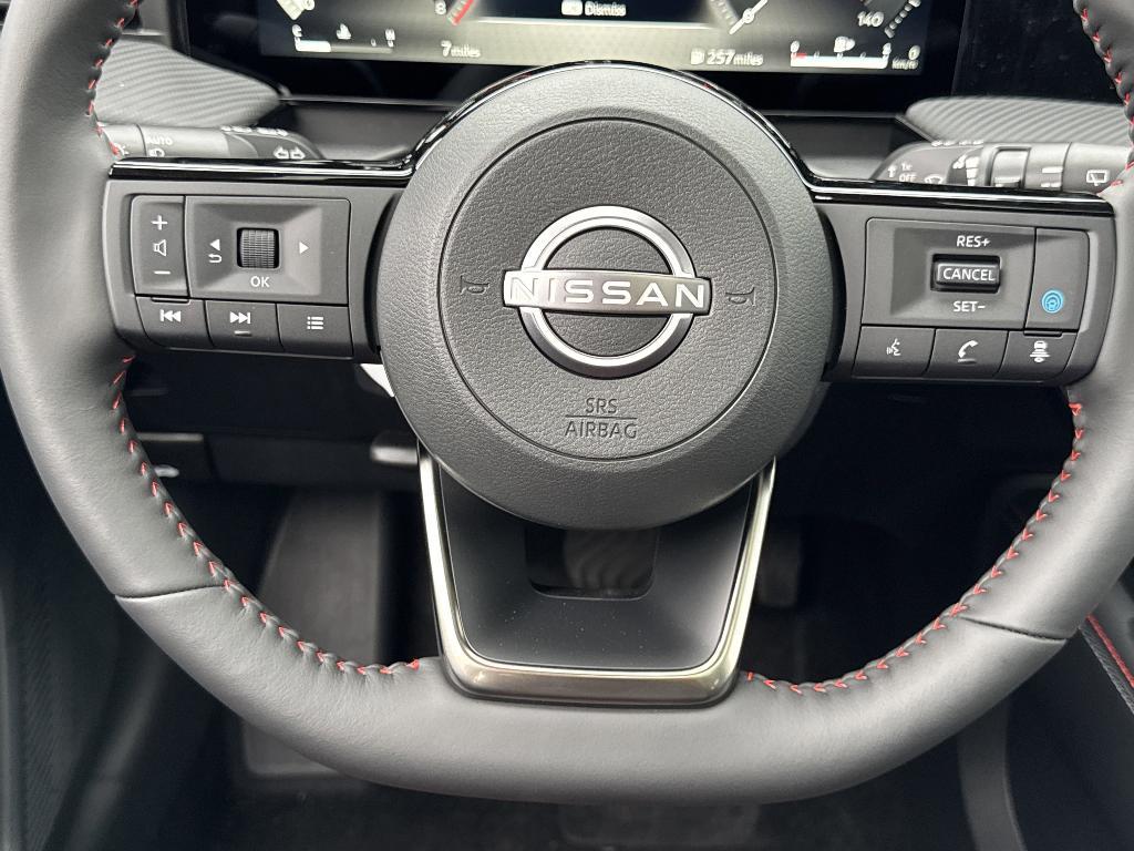 new 2025 Nissan Kicks car, priced at $30,223