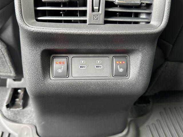 new 2025 Nissan Murano car, priced at $44,076