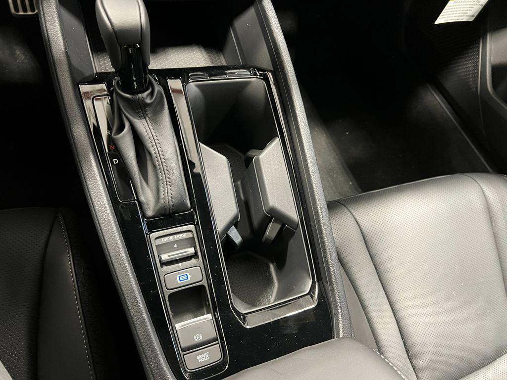 new 2025 Honda Accord Hybrid car, priced at $35,116