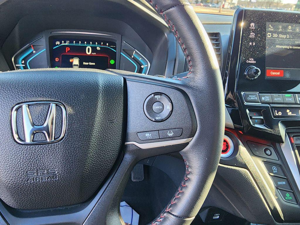 used 2024 Honda Odyssey car, priced at $36,555