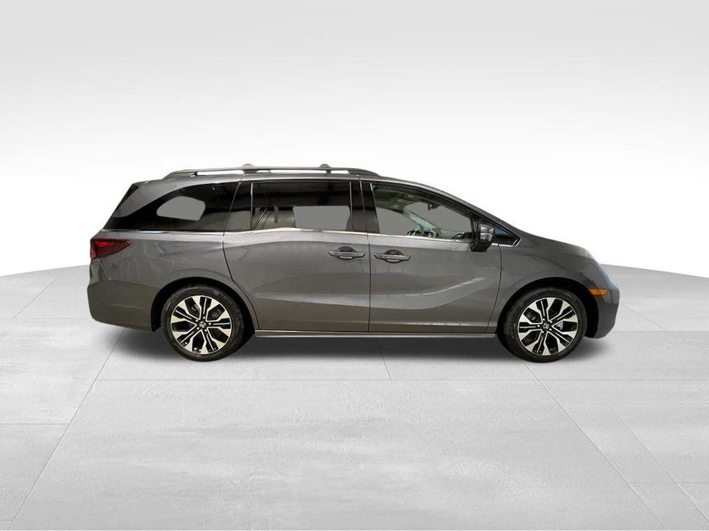 new 2026 Honda Odyssey car, priced at $54,197