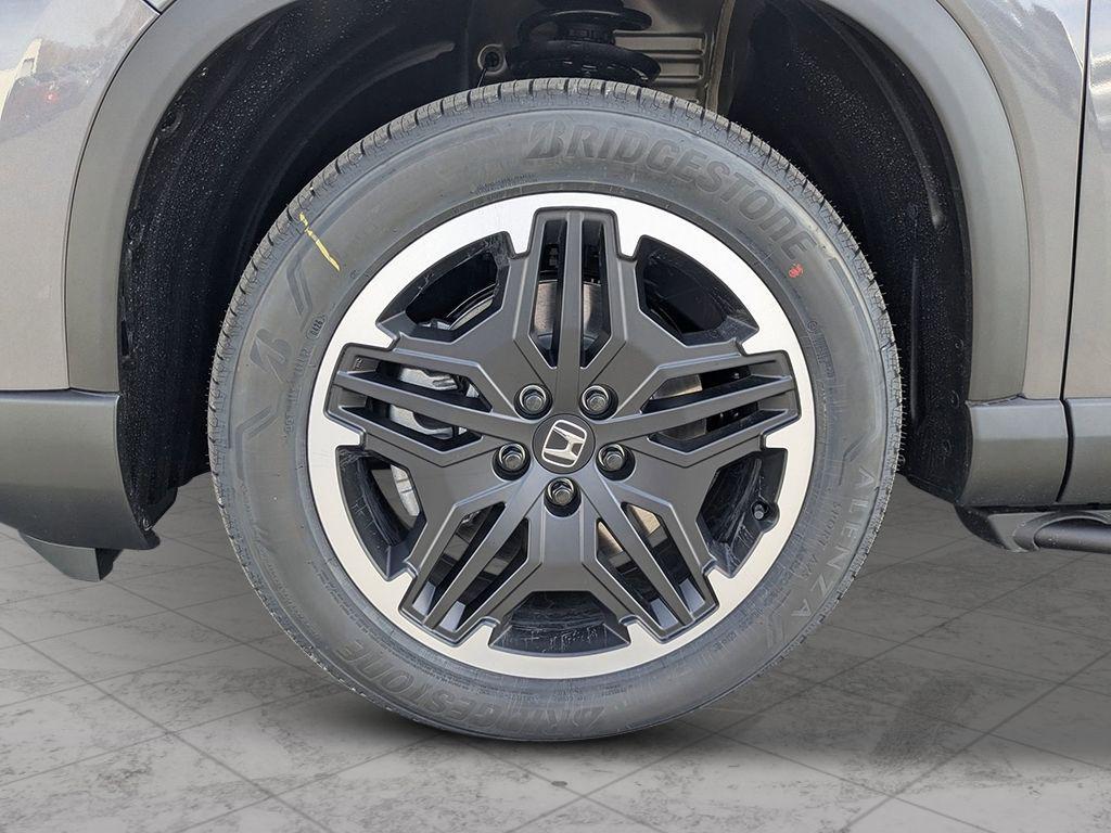 new 2026 Honda Pilot car, priced at $55,847