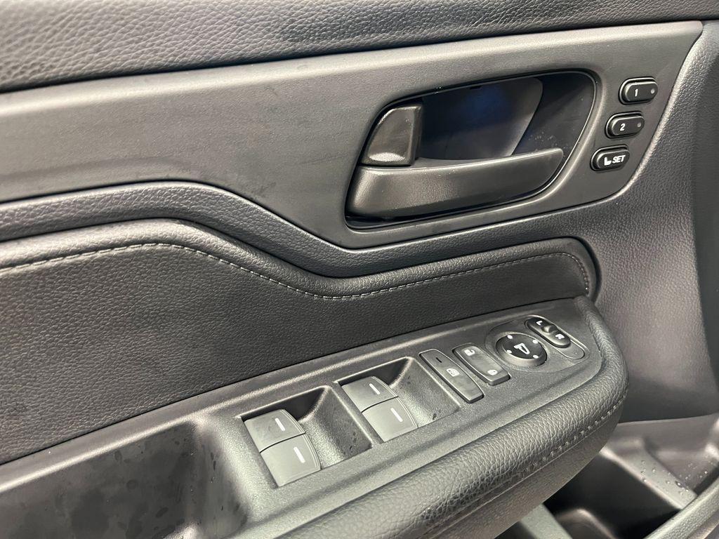 new 2026 Honda Odyssey car, priced at $46,552