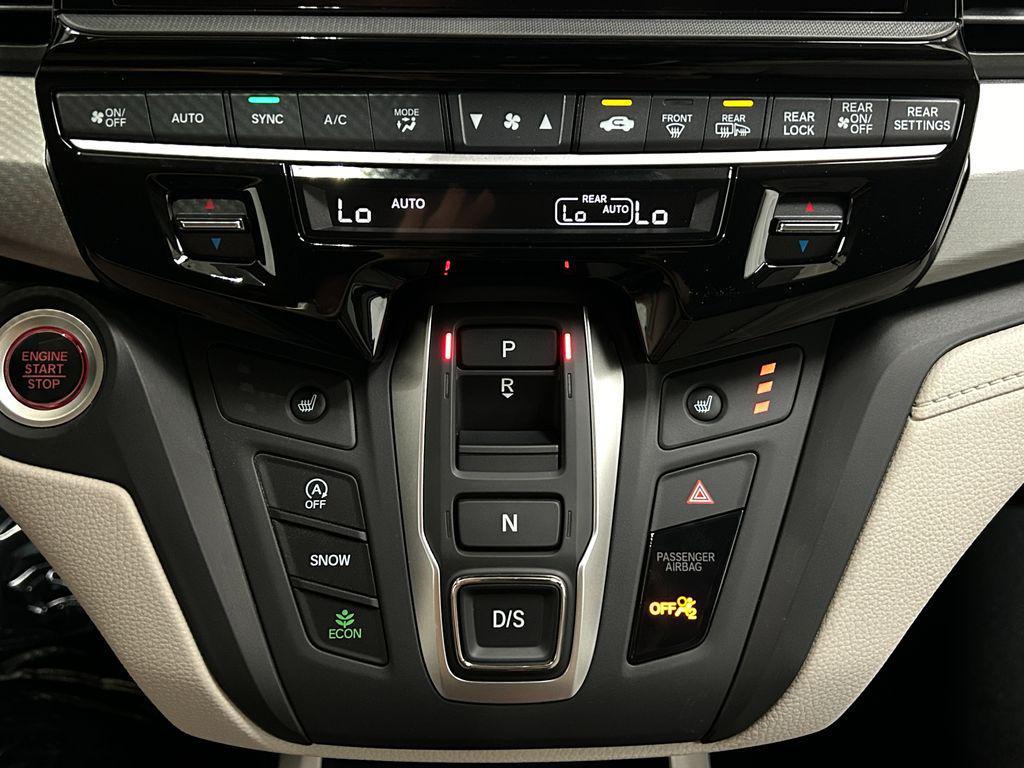 new 2026 Honda Odyssey car, priced at $42,083