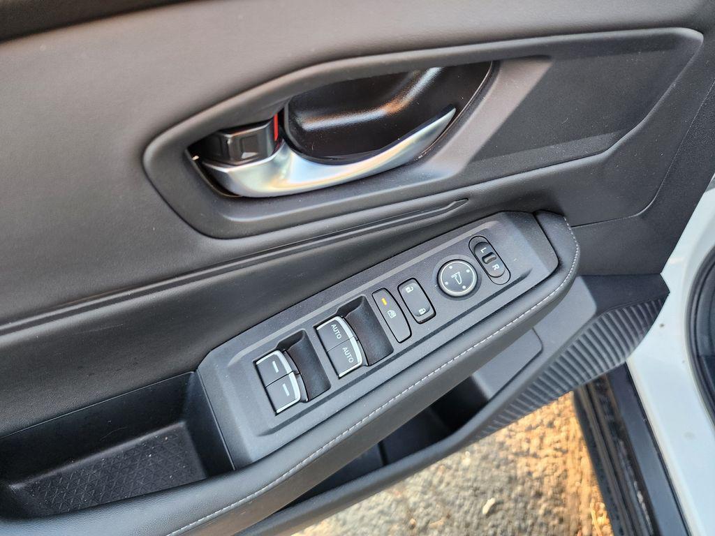 used 2025 Honda Accord Hybrid car, priced at $30,013