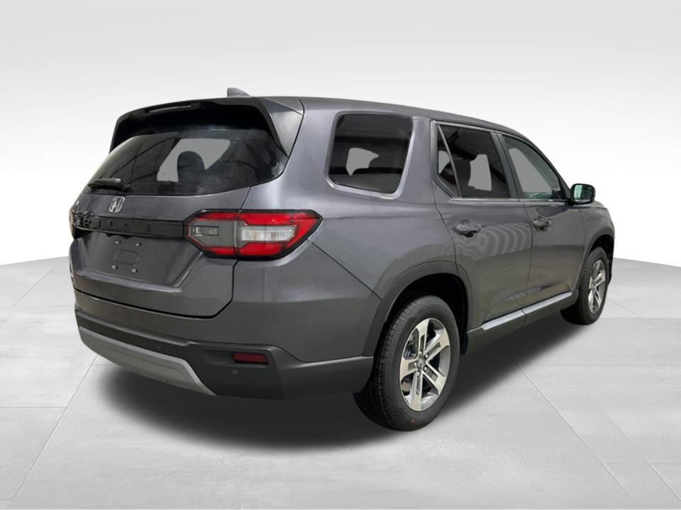 new 2025 Honda Pilot car, priced at $47,095