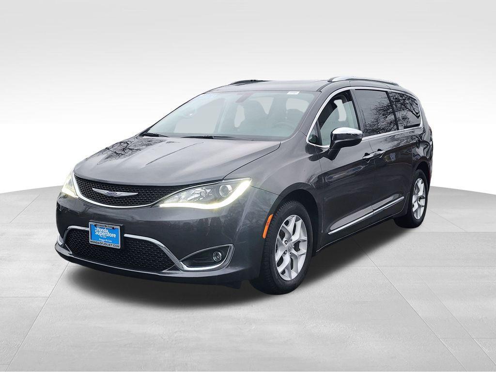 used 2020 Chrysler Pacifica car, priced at $17,793