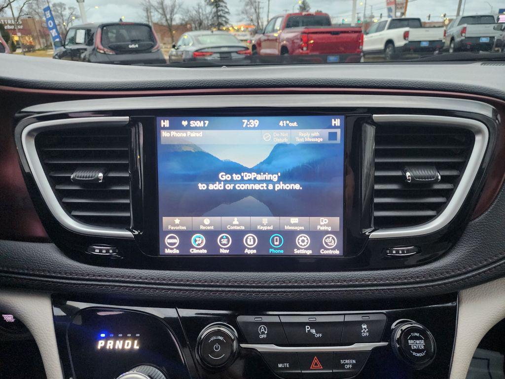 used 2020 Chrysler Pacifica car, priced at $17,793