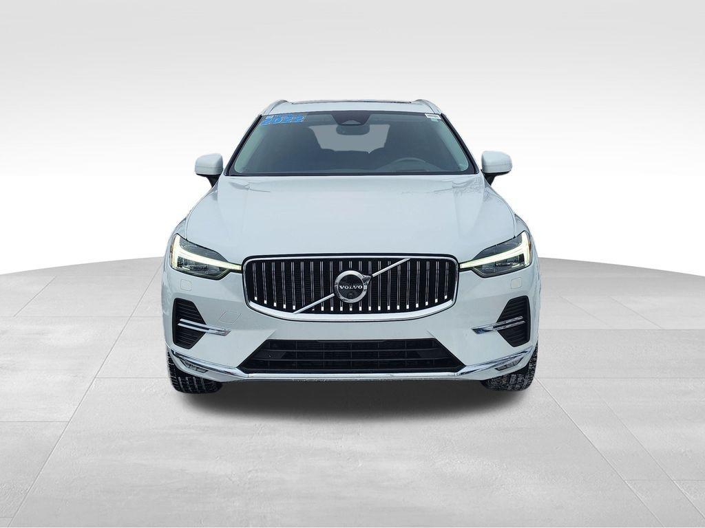 used 2022 Volvo XC60 car, priced at $32,391
