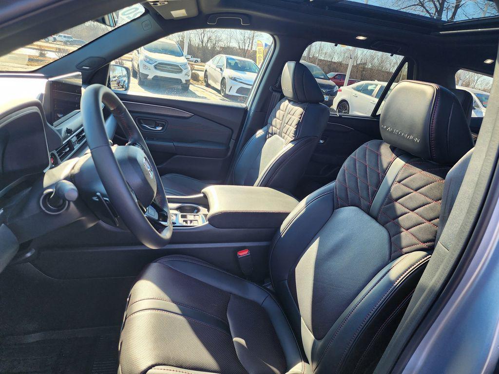 used 2026 Honda Pilot car, priced at $54,555