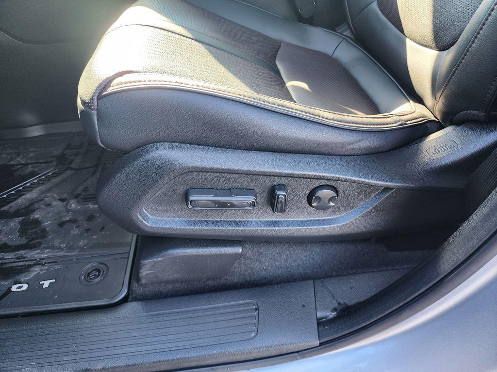 used 2026 Honda Pilot car, priced at $54,555