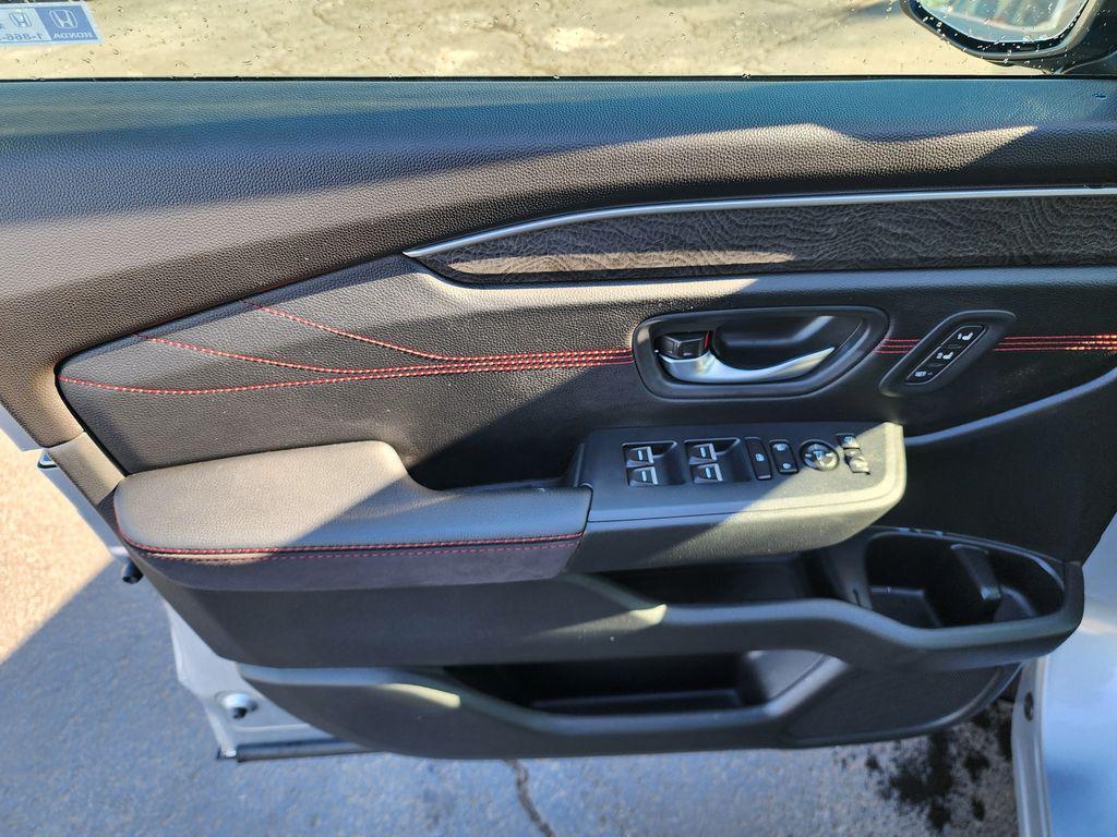 used 2026 Honda Pilot car, priced at $54,555