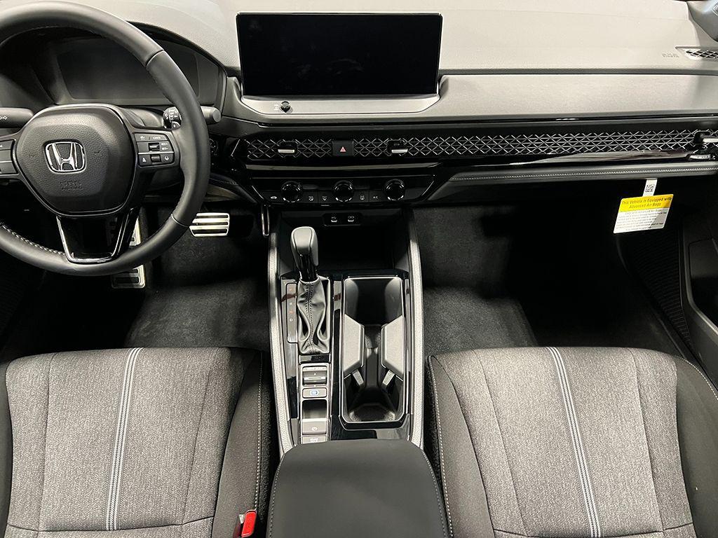 new 2025 Honda Accord Hybrid car, priced at $33,268