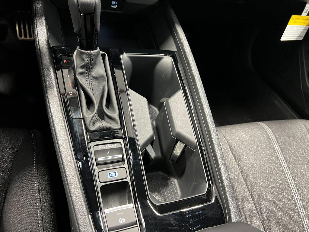 new 2025 Honda Accord Hybrid car, priced at $33,268