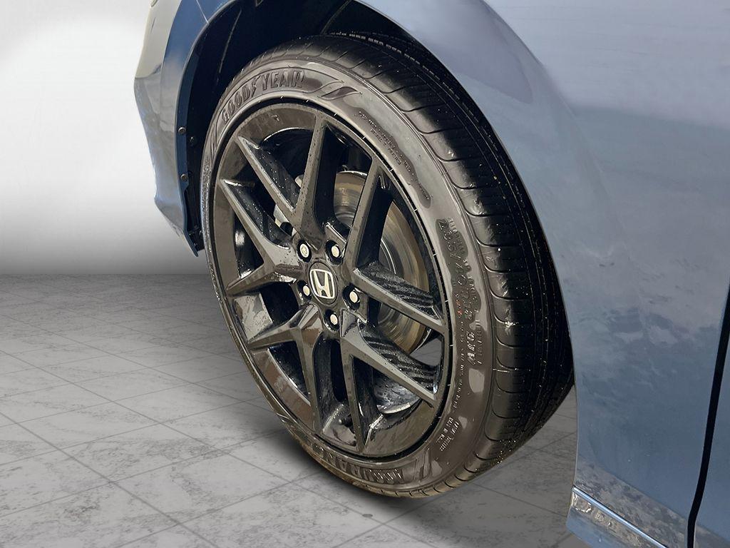 new 2026 Honda Civic Hybrid car, priced at $30,445