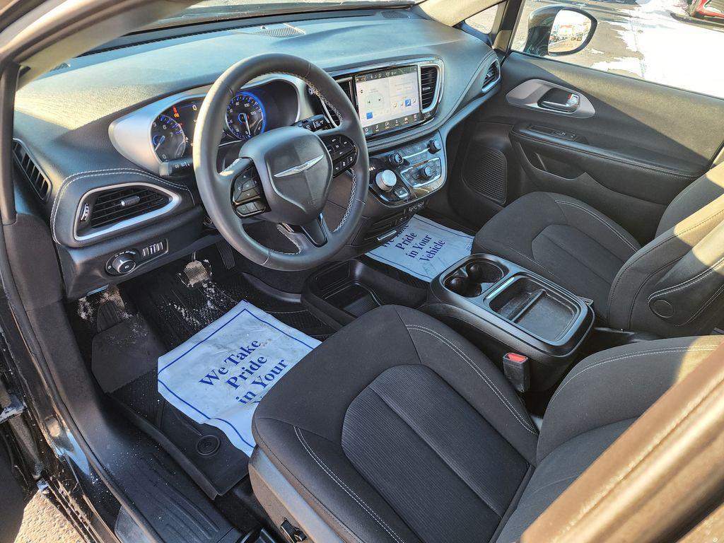 used 2022 Chrysler Pacifica car, priced at $19,195