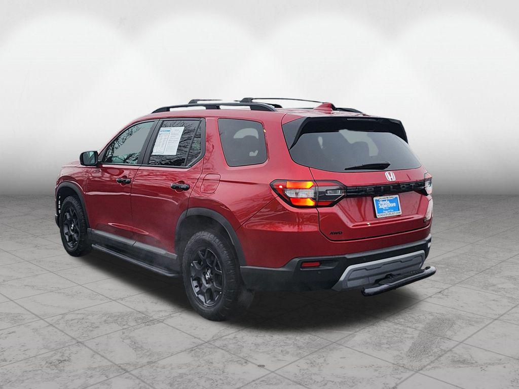 used 2023 Honda Pilot car, priced at $40,500