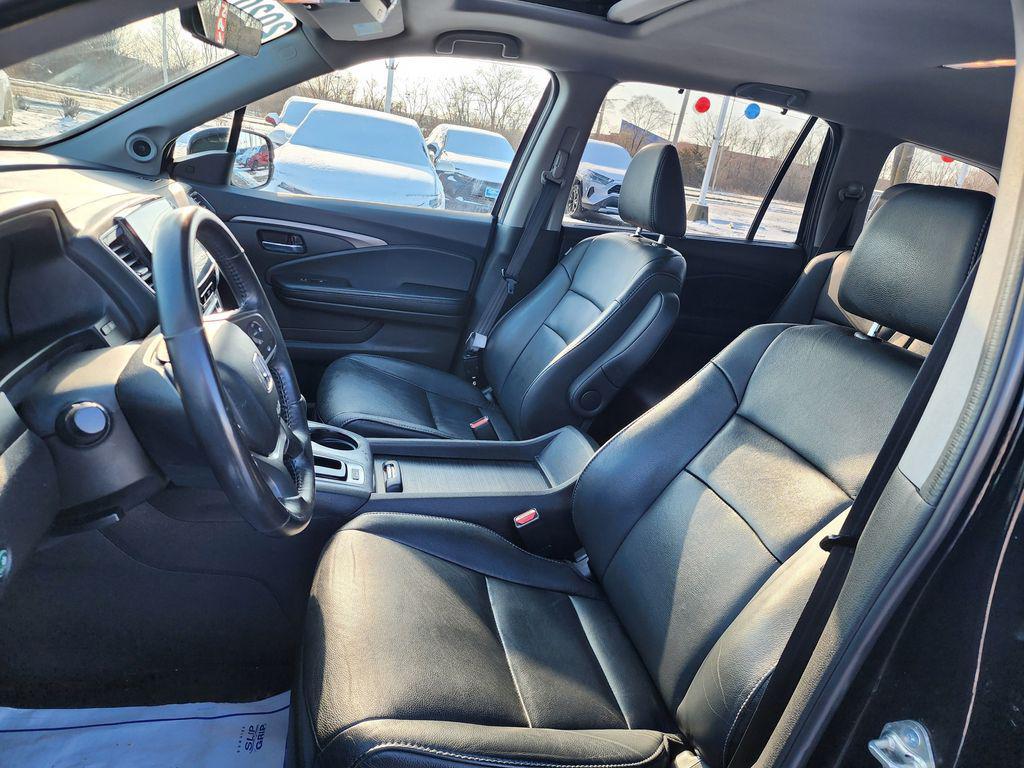 used 2020 Honda Pilot car, priced at $18,684