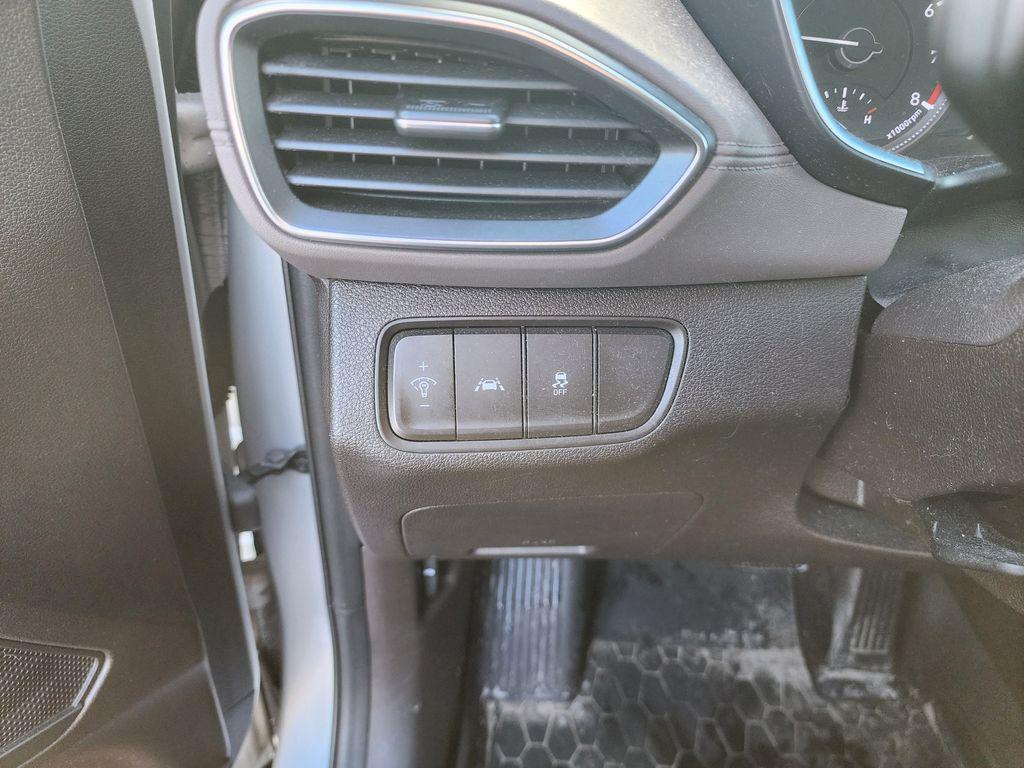 used 2020 Hyundai Santa Fe car, priced at $13,590