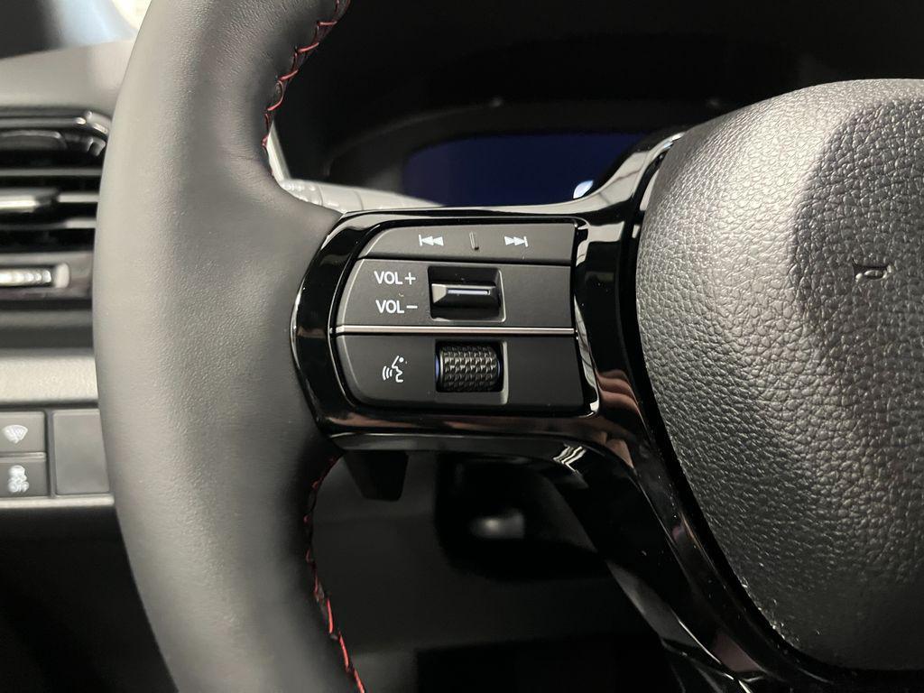 new 2025 Honda Pilot car, priced at $50,935