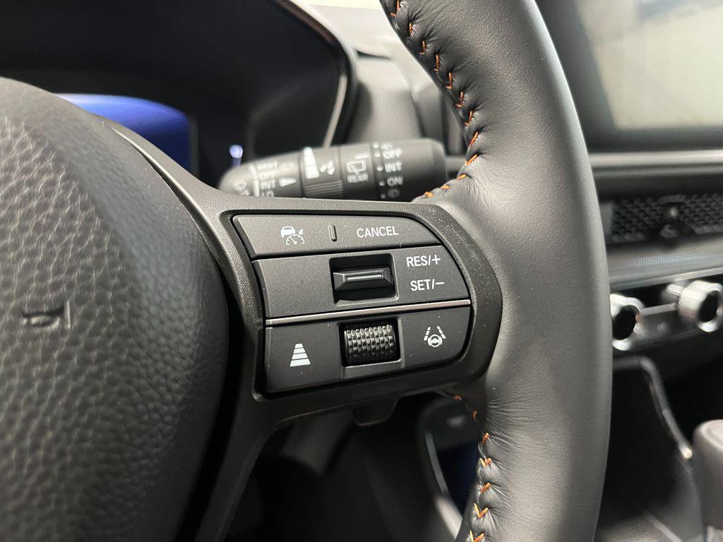 new 2026 Honda CR-V Hybrid car, priced at $39,583