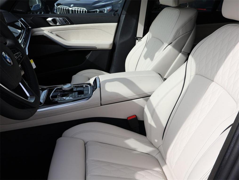 new 2025 BMW X5 PHEV car, priced at $88,120