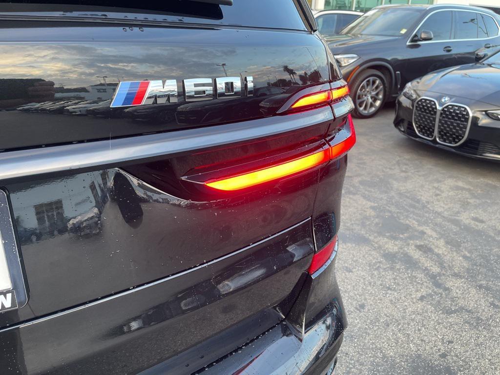 new 2026 BMW X7 car, priced at $127,045