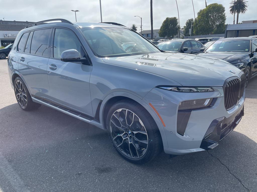 new 2025 BMW X7 car, priced at $106,800