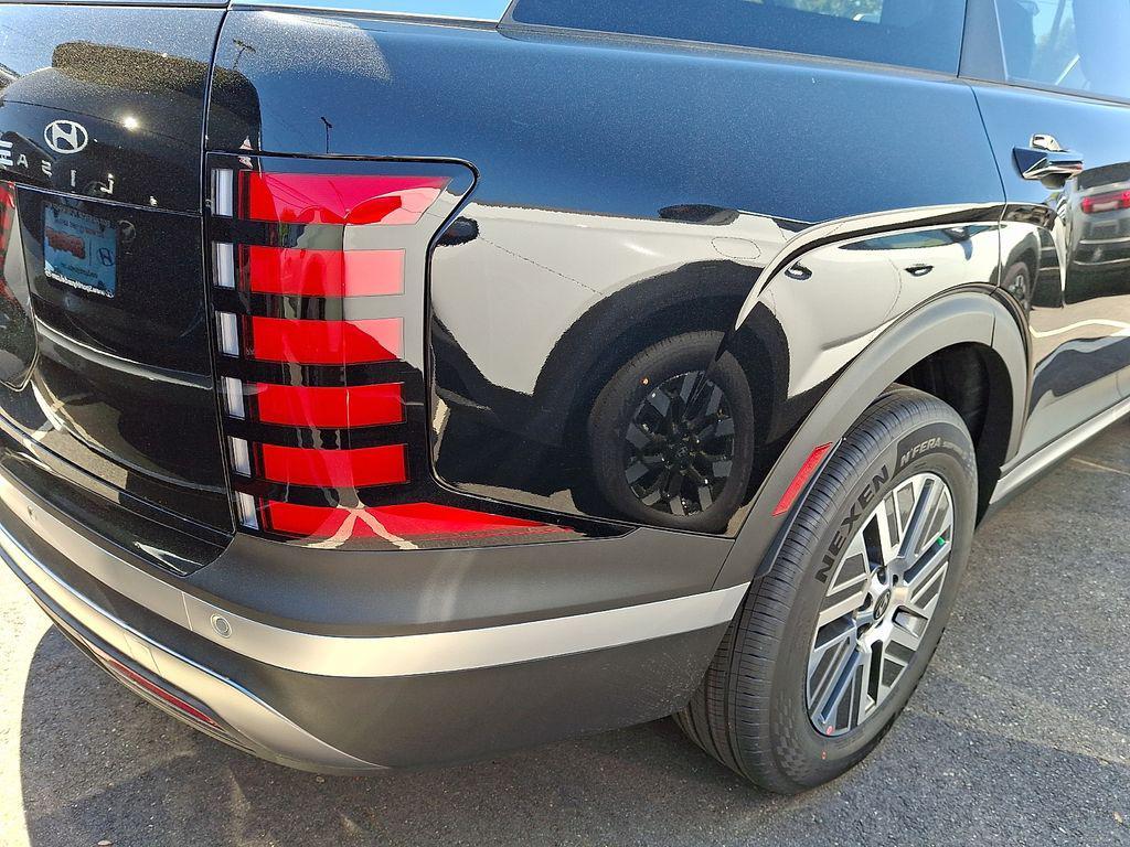new 2026 Hyundai Palisade Hybrid car, priced at $47,050
