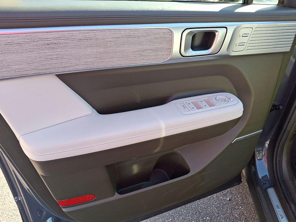 used 2024 Hyundai Santa Fe car, priced at $39,975