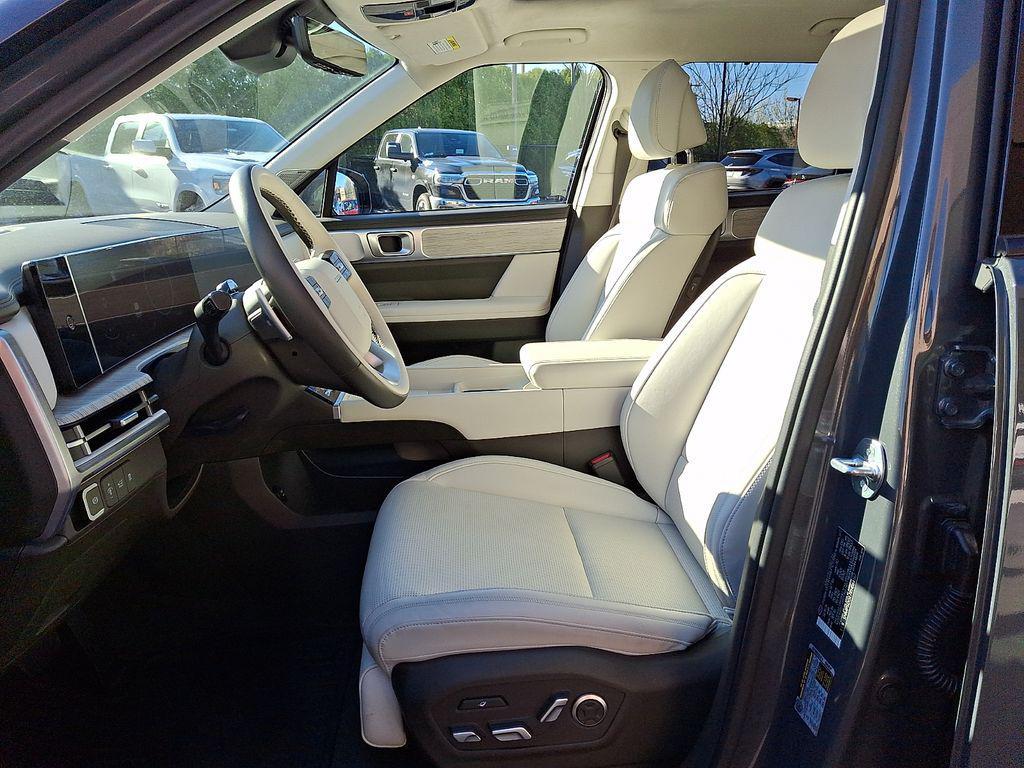 used 2024 Hyundai Santa Fe car, priced at $39,975