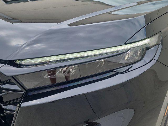 new 2026 Honda CR-V Hybrid car, priced at $43,700