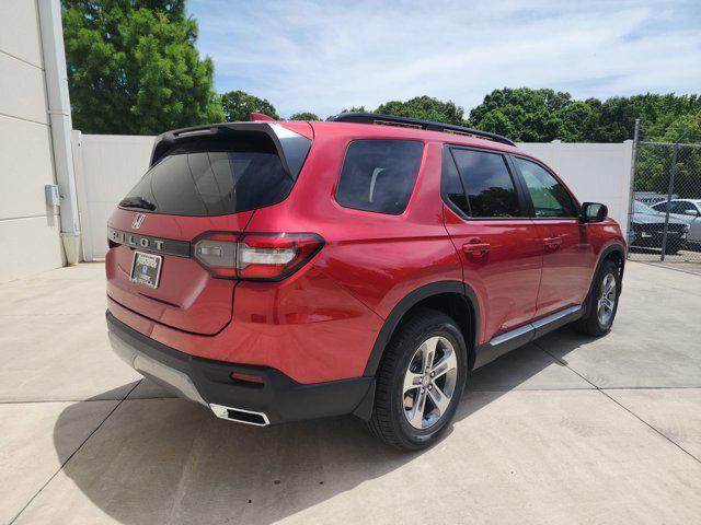 new 2026 Honda Pilot car, priced at $46,445
