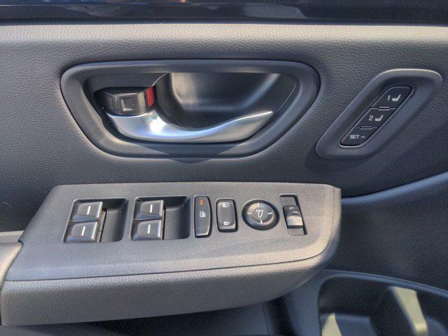 new 2025 Honda Pilot car, priced at $45,450