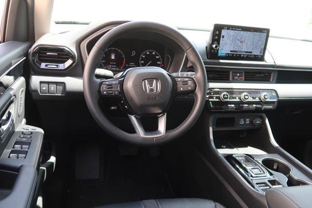 used 2025 Honda Pilot car, priced at $46,795