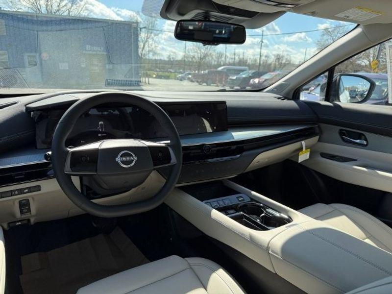 new 2025 Nissan Murano car, priced at $45,291