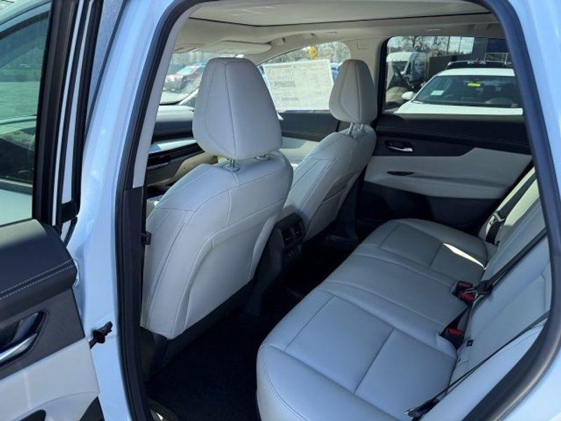 new 2025 Nissan Murano car, priced at $45,291