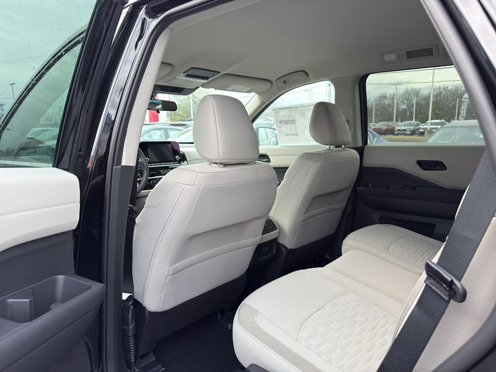 new 2025 Nissan Pathfinder car, priced at $40,395
