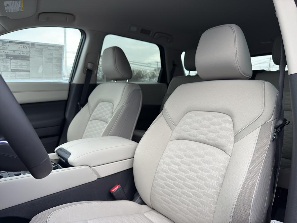 new 2025 Nissan Pathfinder car, priced at $40,395
