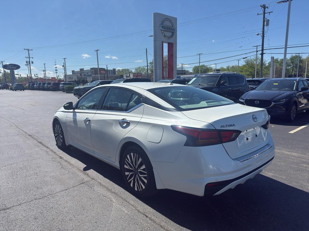 used 2023 Nissan Altima car, priced at $18,995